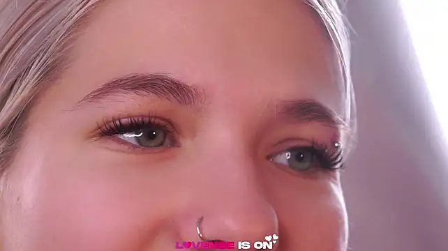 CammyYoula's Live XXX Chat