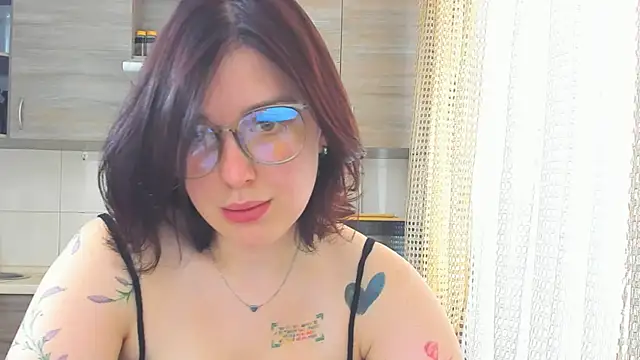 DI_Fetish élő XXX-chatje