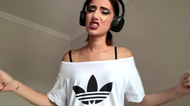 JuliaPierce Webcam show