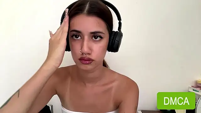عرض كام JuliaPierce