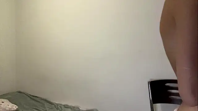 Živá chatovací místnost JuliaPierce