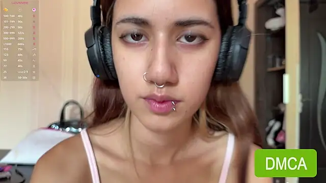 Chat +18 de JuliaPierce ao vivo
