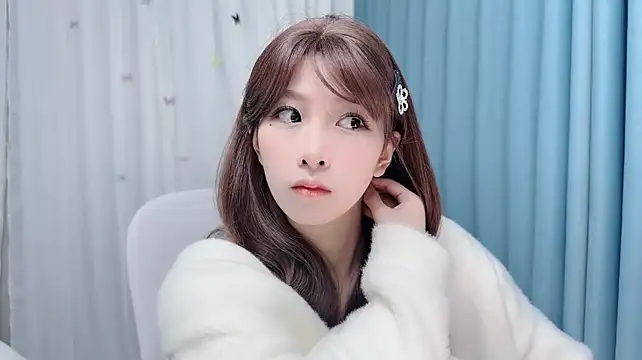 Chat +18 de LZL68 ao vivo