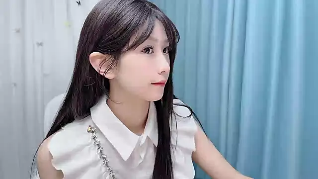 LZL68's Live XXX Chat
