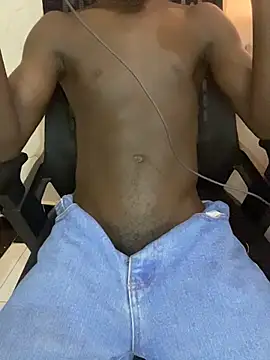 YsugarBoy Show in webcam