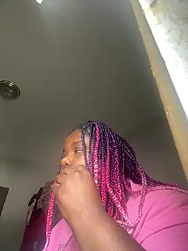 QueenTease420 Webcamshow