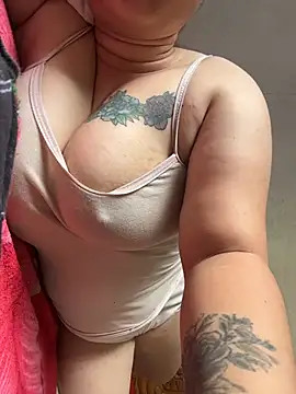 Show de Henny_iu na webcam