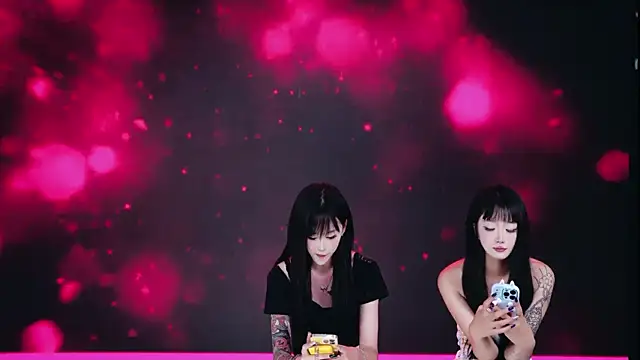Chanel-001 Show Webcam