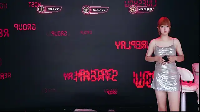 Pokazy przed kamerką – Chanel-001