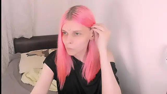 Show modela LunaPink69 na web-kameri