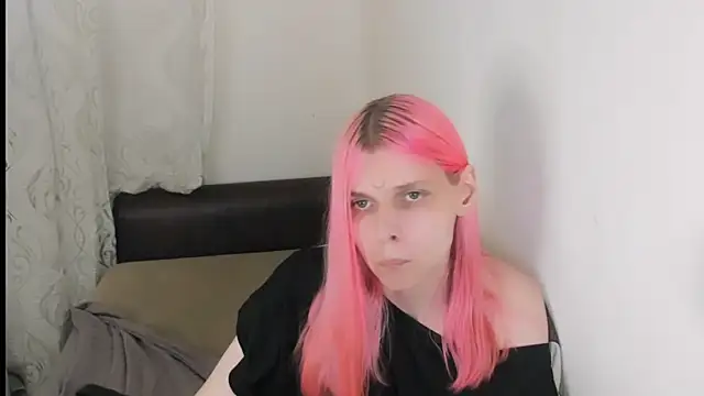Show modela LunaPink69 na web-kameri