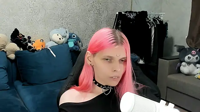 Show modela LunaPink69 na web-kameri