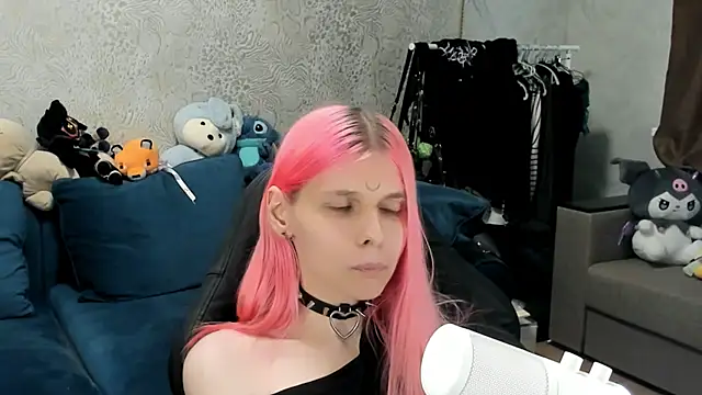 LunaPink69's Webcam Show