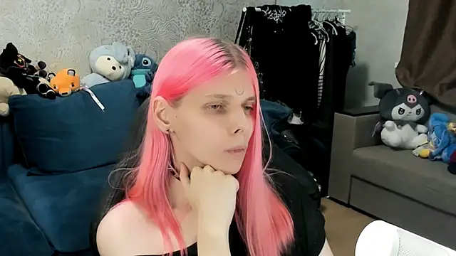 Show modela LunaPink69 na web-kameri