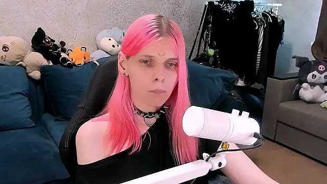 LunaPink69's Webcam Show