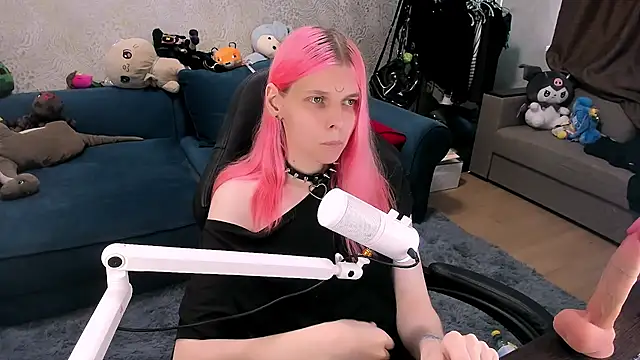 LunaPink69's Webcam Show