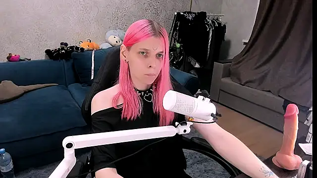 LunaPink69 webcam show