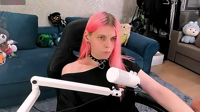 Вебкам-шоу LunaPink69