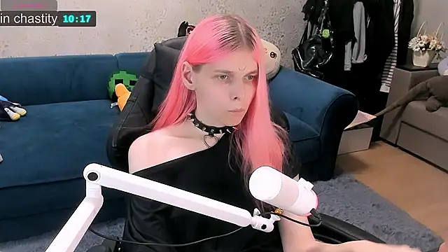 Pokazy przed kamerką – LunaPink69