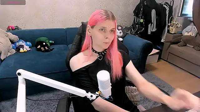 LunaPink69 网络视讯表演