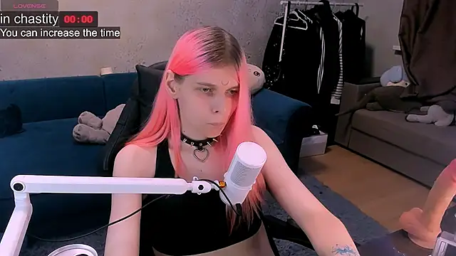 LunaPink69 网络视讯表演