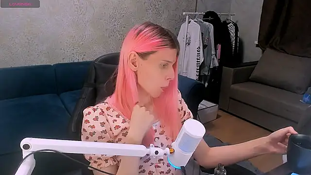 LunaPink69: вебкам-шоу