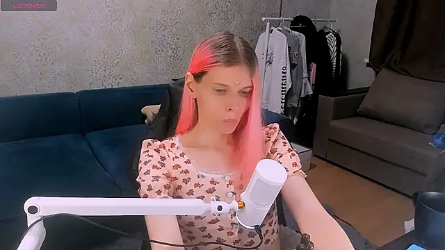 LunaPink69 Webcamshow