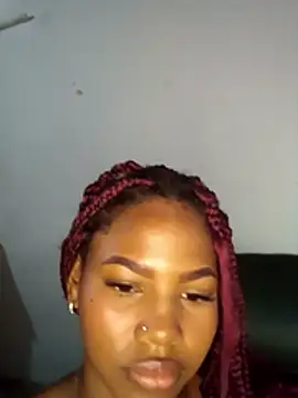 Chatroom XXX en direct de LittleCataleya