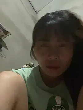 quyquy01 在線直播表演