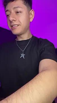 iykyk_apolo Show Webcam