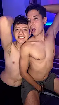 iykyk_apolo Show in webcam