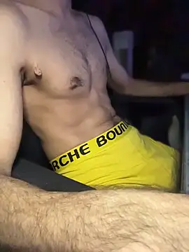 xfitbro Adlı Modelin Web Kamerası Şovu