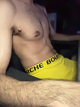 xfitbro Adlı Modelin Web Kamerası Şovu