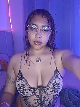 Selene_Roouse Chat XXX in diretta