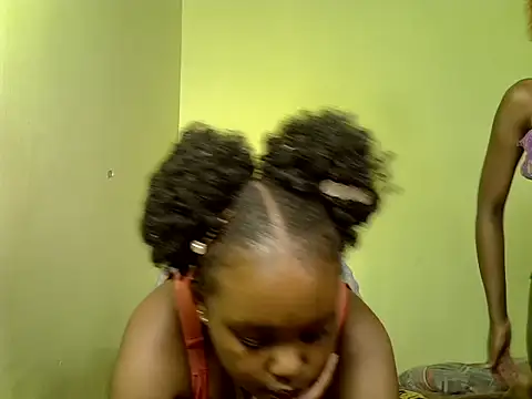 Chat +18 de Lacedarling ao vivo