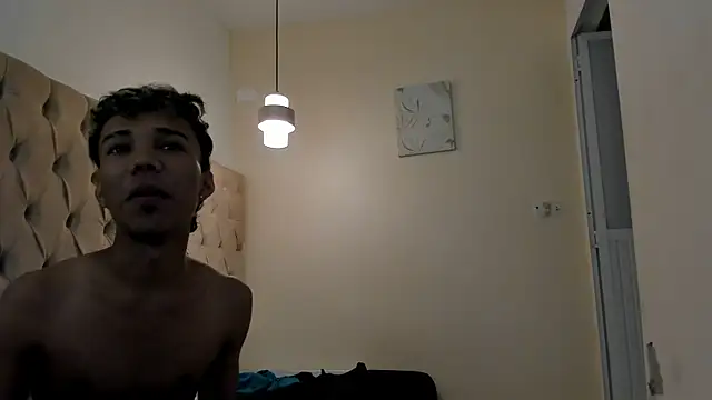 Mrbravo_25 Webcamshow