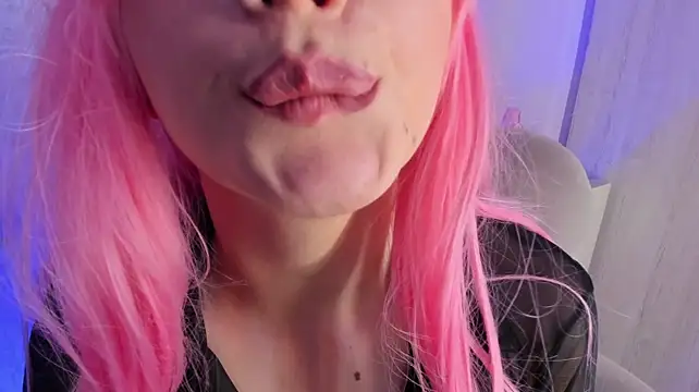 EmmaDuvall 现场XXX聊天