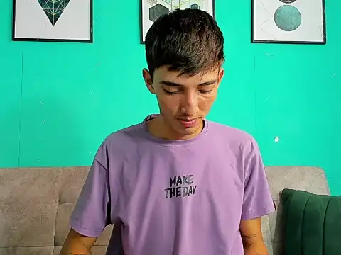 MaikolOrtizz Шоу с уебкамера