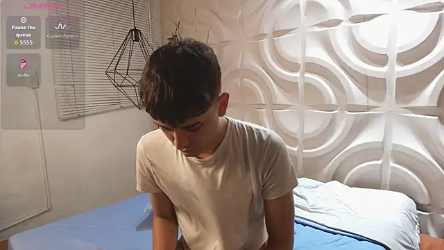 Вебкам-шоу NoahSalvatore