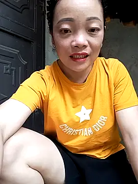 Isabella-aan Live chat-huone