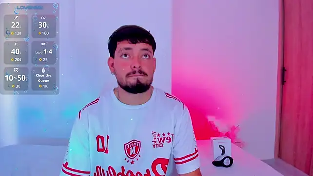 הופעת וובקאם של my_max