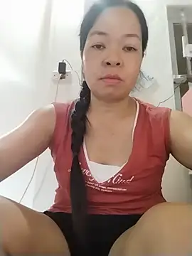 Mina-Xinh68 Adlı Modelin Canlı Sohbet Odası