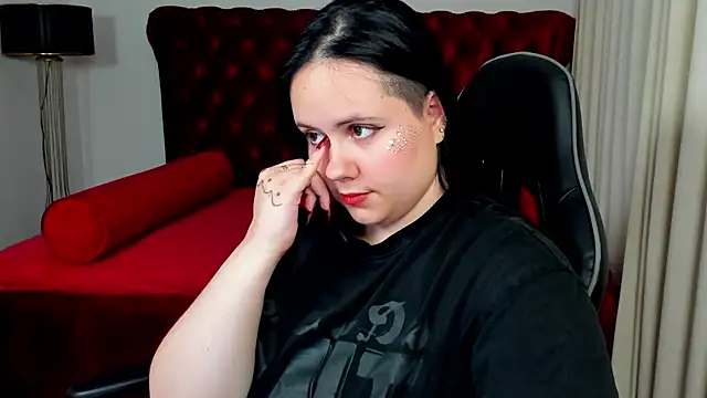 DaisyHarts Adlı Modelin Web Kamerası Şovu
