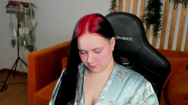 DaisyHarts' Live XXX Chat