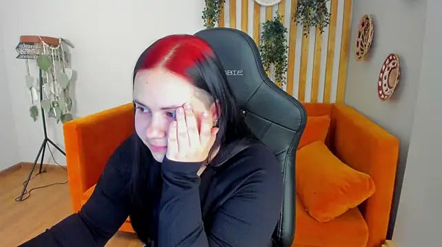 DaisyHarts XXX чат на живо
