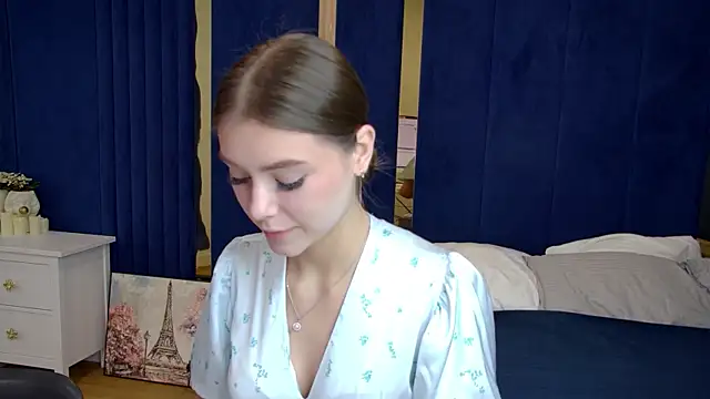 EricaFoxes Show Webcam