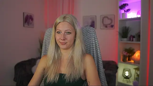 Živý XXX chat EmilySwann_