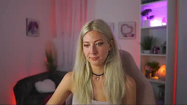Czat XXX na żywo – EmilySwann_