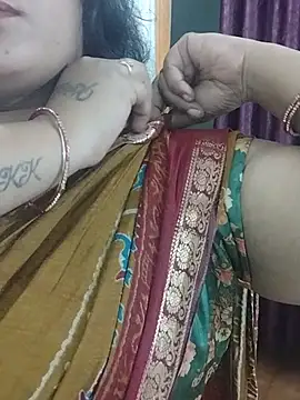 Mass_Madhu_Telugu Adlı Modelin Web Kamerası Şovu