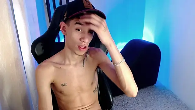 Вебкам-шоу YorYo_hot
